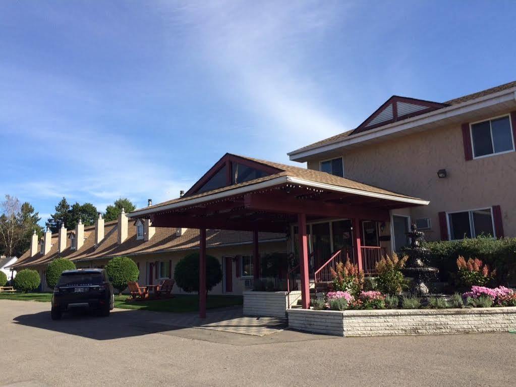 Motel Des Pentes Et Suites Saint-Sauveur-des-Monts Exteriör bild